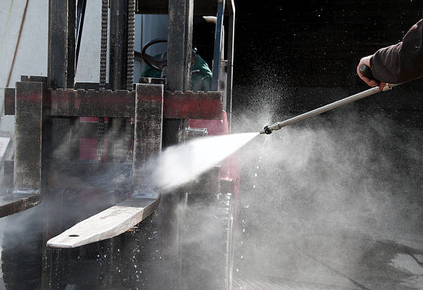Best Pressure Washing Company Near Me  in Parshall, ND